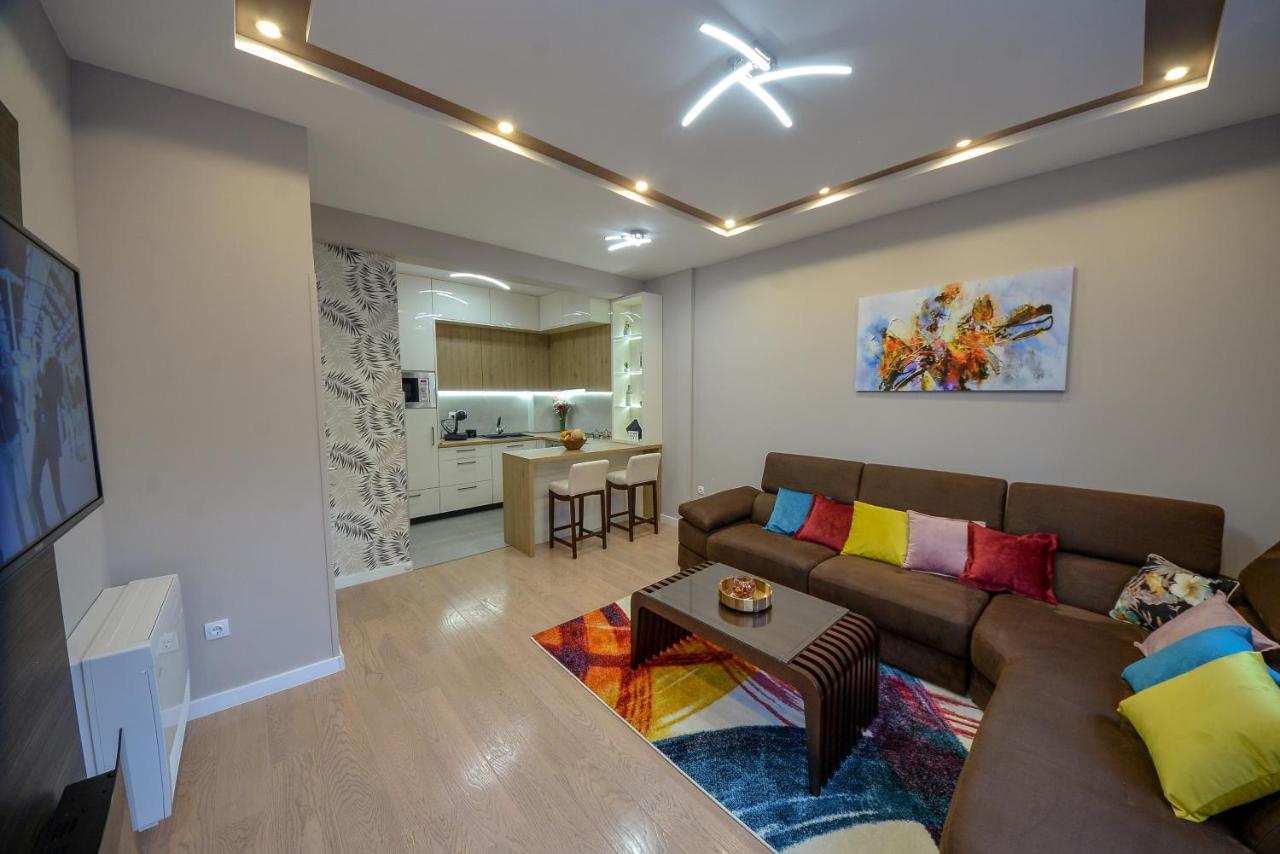 Pine 1 Apartment In The Center 特雷比涅 外观 照片