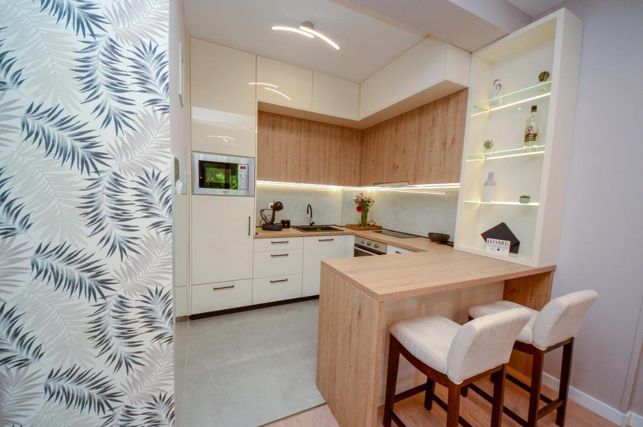 Pine 1 Apartment In The Center 特雷比涅 外观 照片